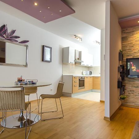 Deluxe Apartment Bagaric Трогір Номер фото