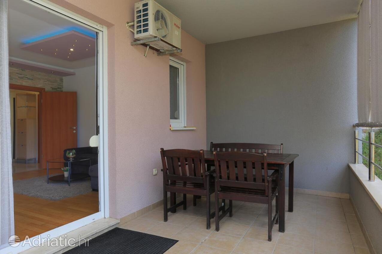 Deluxe Apartment Bagaric Трогір Екстер'єр фото